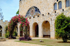 (Exterior da igreja do Santuário da Sagrada Face. | Foto: CF)